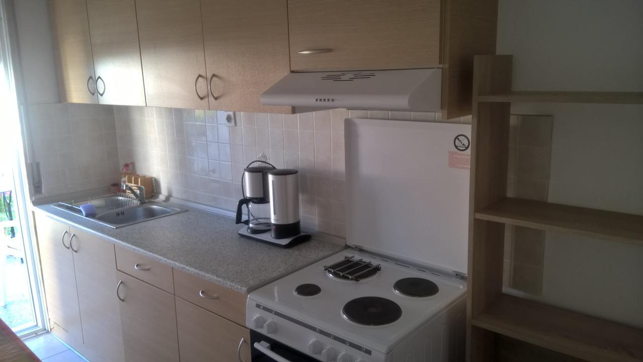 Gkoloi Studios & Apartments Kalyves Polygyrou Buitenkant foto